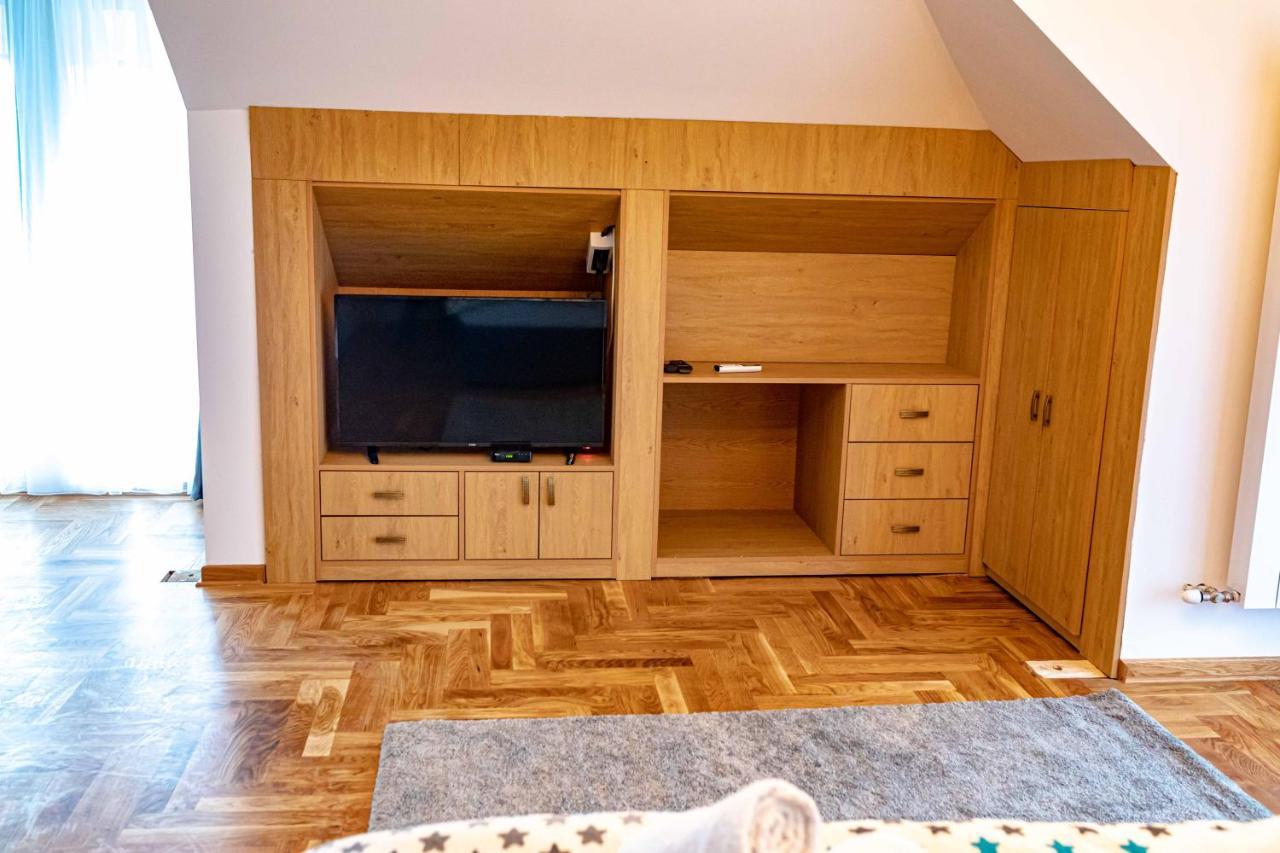 City Escape Luxury Villa Zuce Bagian luar foto