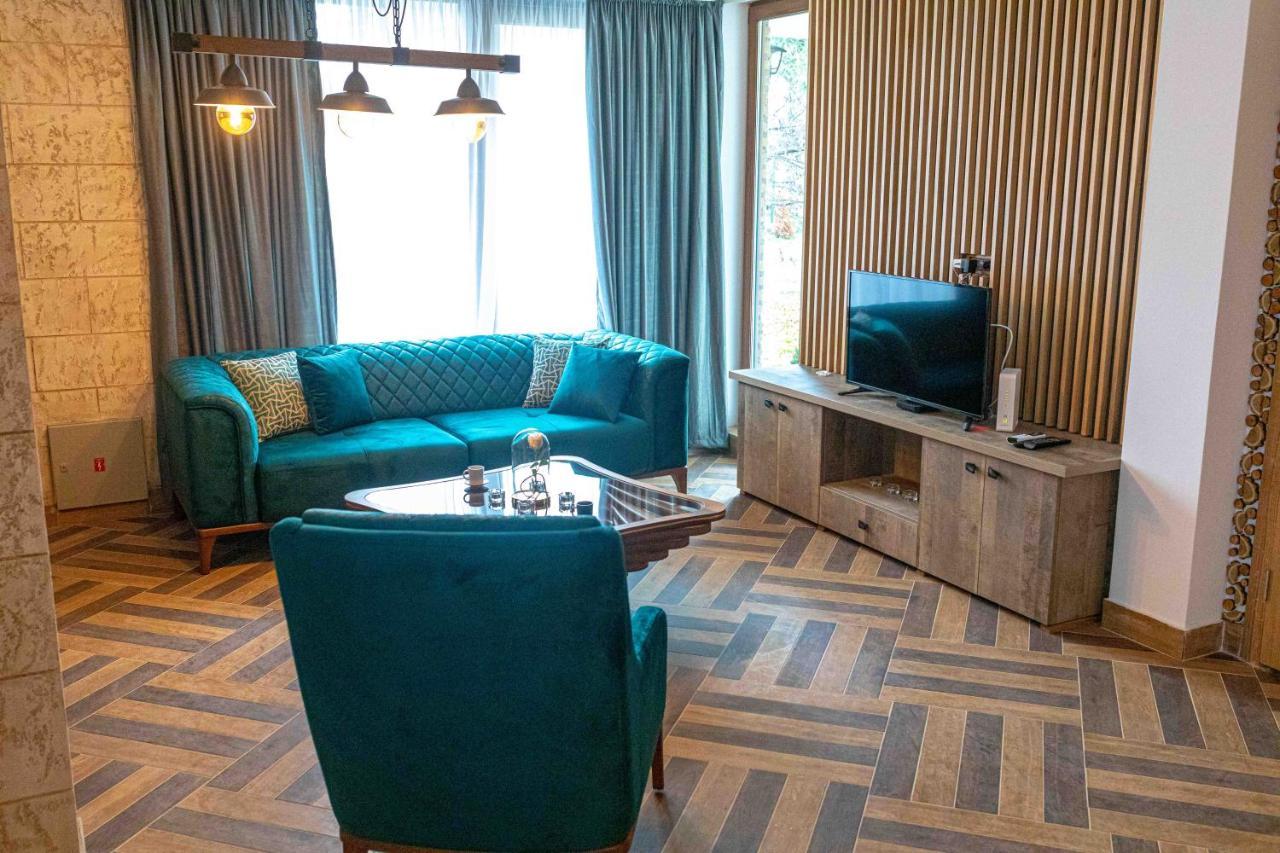 City Escape Luxury Villa Zuce Bagian luar foto