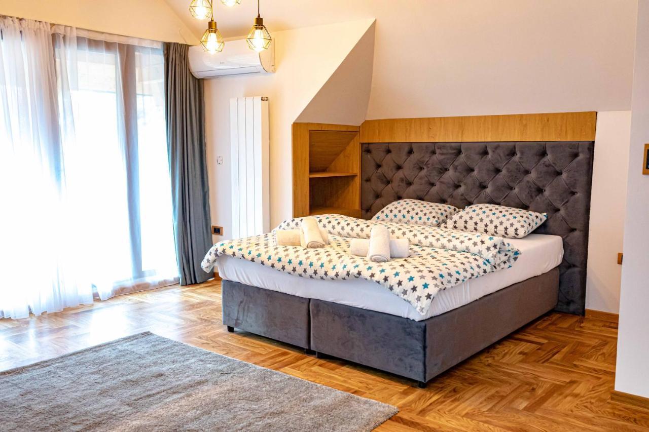 City Escape Luxury Villa Zuce Bagian luar foto