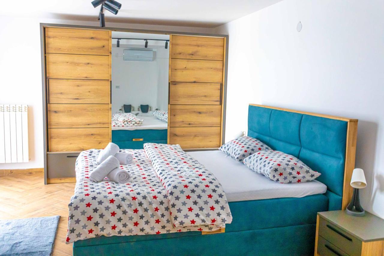 City Escape Luxury Villa Zuce Bagian luar foto