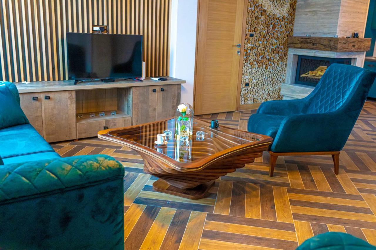 City Escape Luxury Villa Zuce Bagian luar foto