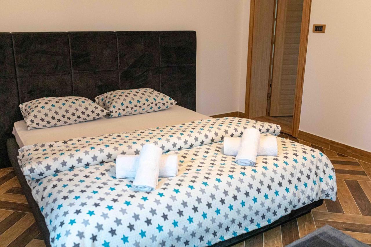 City Escape Luxury Villa Zuce Bagian luar foto