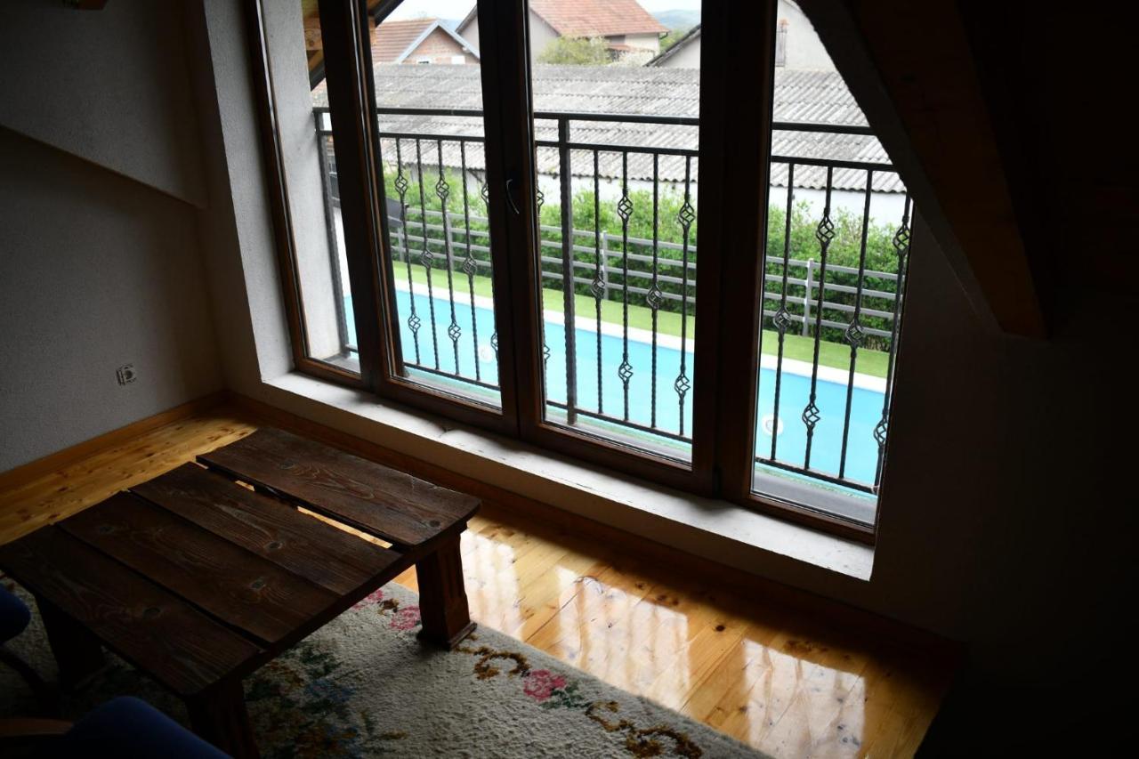 City Escape Luxury Villa Zuce Bagian luar foto